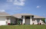 Holiday Home Cape Coral Golf: Brand New Luxurious 4Br 3Ba Waterfront Villa - ...