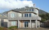 Holiday Home Yachats: The Sea Palace - Home Rental Listing Details 