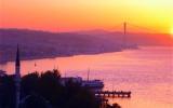 Apartment Istanbul: Breathtaking Bos.vu From Our 3+ Bdrm Flat, Cihangir 1 - ...