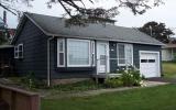Holiday Home Oregon Surfing: Great Cabin - Sleeps 4, Washer/dryer, Minutes ...