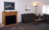 Holiday Home Sunriver Fishing: Hare #10 - Home Rental Listing Details 