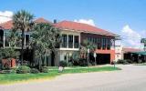 Holiday Home Destin Florida: Beachside Inn King Room - Home Rental Listing ...