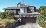 Holiday Home Oregon: Beach House - Home Rental Listing Details 
