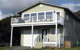 Holiday Home Oregon: Buena Vista - Home Rental Listing Details 