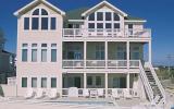 Holiday Home Hatteras Golf: Southern Cross - Home Rental Listing Details 