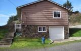 Holiday Home Oregon: 3 Br Home On Quiet North End Of Town Just Steps To The Beach - ...
