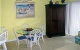 Holiday Home Miramar Beach Fernseher: Lakefront 124 - Home Rental Listing ...