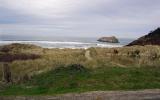Holiday Home Cannon Beach: Charming Beach Cottage - Sleeps 6, Pets Allowed, ...