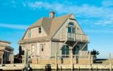 Holiday Home Hatteras Surfing: Harbor Hangout - Home Rental Listing Details 