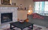 Apartment Lake Ozark: Baywood - 1 Bedroom - Condo Rental Listing Details 