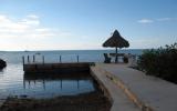 Holiday Home Islamorada Fernseher: Secluded House With Pool And Blue Water ...