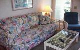 Apartment United States Golf: Sea Cabin 112 A - Cozy 1 Bedroom Oceanfront ...