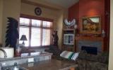 Holiday Home Mammoth Lakes: Cabins 17 - Home Rental Listing Details 