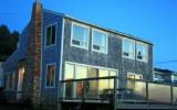 Holiday Home Oregon: Chandler Beach House - Home Rental Listing Details 