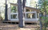 Holiday Home Oregon: #9 Pine Cone Lane - Home Rental Listing Details 