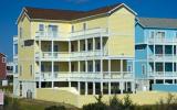 Holiday Home North Carolina Surfing: Chardonnay - Home Rental Listing ...