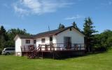Holiday Home Canada: Tara - A Cozy Cottage On The Water - Cottage Rental Listing ...