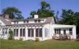 Holiday Home Massachusetts Golf: Route 6A 939 - Home Rental Listing Details 