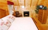 Holiday Home Tennessee Air Condition: Above And Beyond 102Sf - Cabin Rental ...
