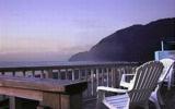 Holiday Home Oregon: Oceanfront, Spectacular Views, Fireplace. Deck, ...