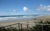 Holiday Home Waldport: Oceanfront Home For 10 Guests With Direct Beach ...