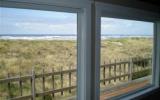 Holiday Home Waldport: Castle In The Sand - Home Rental Listing Details 