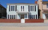 Holiday Home Newport Beach Garage: Well Appointed Oceanfront Family Home- ...