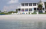 Holiday Home United States: Sea Air Beach House - Captiva Island Rentals 