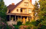 Holiday Home Tacoma Washington: Chinaberry Hill - 1889 Grand Victorian Inn 