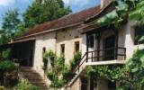 Holiday Home Najac: Cambous : A Peaceful Home 