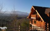 Holiday Home Tennessee: Brie’S Way: Sumptuous Gatlinburg Cabin In ...