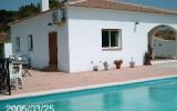 Holiday Home Comares Fernseher: Stunning 3 Bed Villa With Pool 