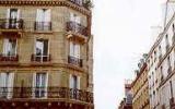 Apartment Ile De France: Cozy Penthouse Apartment In Central Paris 