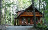 Holiday Home Washington: Lake Creek Cabin: Cozy Family Friendly Cabin 