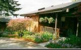 Holiday Home Seattle: A Private Cottage...a Spectacular View 