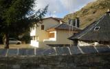 Holiday Home Murias De Paredes Air Condition: Casa Rural El Chozo 