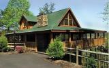 Holiday Home Tennessee: Oak Haven Resort - Cabin 9 