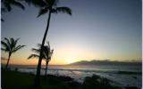 Apartment Hawaii: The Napili Shores A-103 