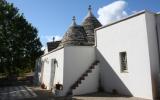 Holiday Home Italy Fernseher: Trullo San Cataldo: Splendid Bungalow In ...