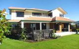 Holiday Home Other Localities New Zealand Tennis: Crestwood Homestay 