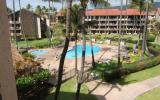 Apartment Kaanapali: Honeymoon Suite Right On The Beach 