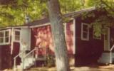 Holiday Home Maine Air Condition: Cottage 2 Bedrooms, Sleeps 7 