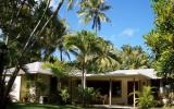 Holiday Home Hawaii: Gorgeous Kailuana Beachfront Home 