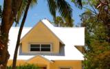 Holiday Home Key Largo Fernseher: Bayfront Beach House With Sandy Beach 