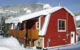 Holiday Home Rossland British Columbia: The Red Barn 