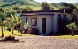 Holiday Home Other Localities New Zealand Tennis: Loafers Paradise: ...