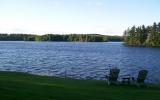 Holiday Home Maine Fernseher: Enjoy The Beauty Of Lakefront Living On ...