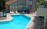 Holiday Home United States: Lovely Carpinteria Townhome Behind State Beach 
