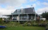 Holiday Home Other Localities New Zealand Fishing: Beach House 
