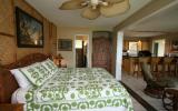 Apartment Hawaii: Exquisite Oceanfront Setting, Clean Comfortable Rooms, ...